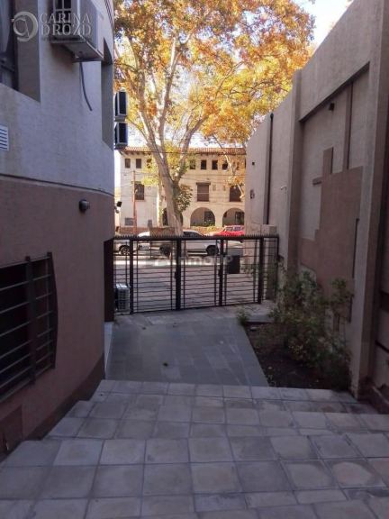 Oficina en Alquiler en Capital, Mendoza