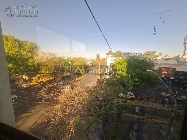 Oficina en Alquiler en Godoy Cruz, Mendoza