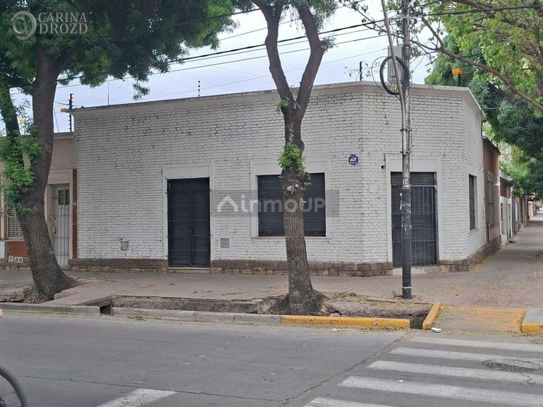 Local Comercial en Alquiler en Capital, Mendoza