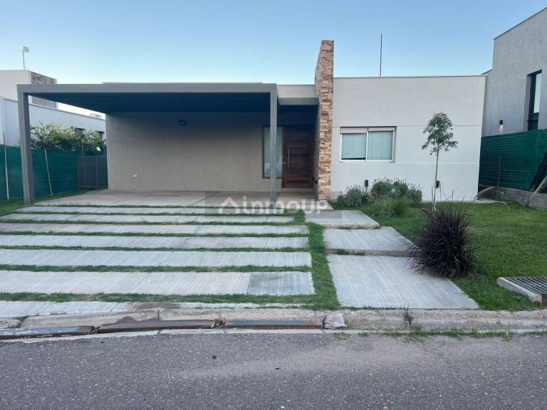 Casa en Alquiler en Guaymallen, Mendoza