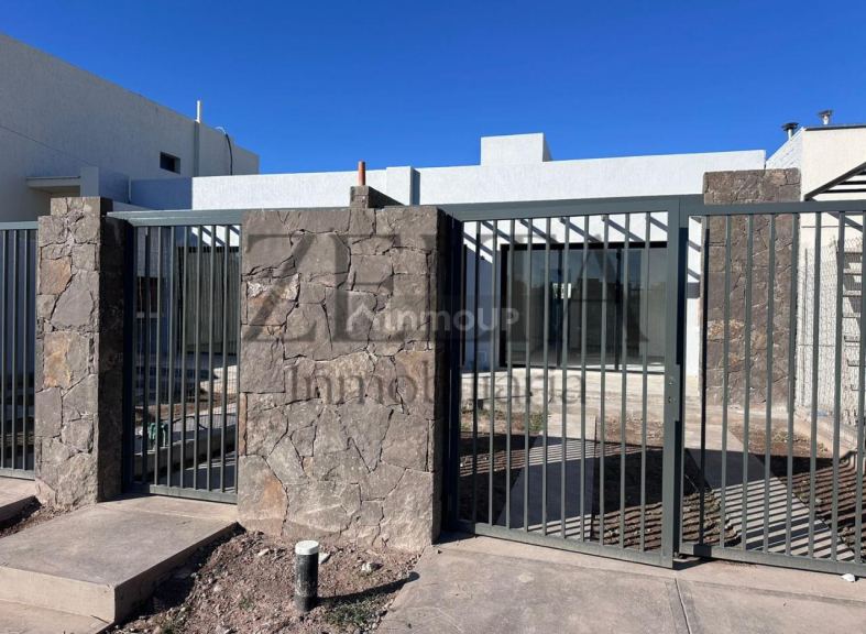 Casa en Venta en Maipu, Mendoza