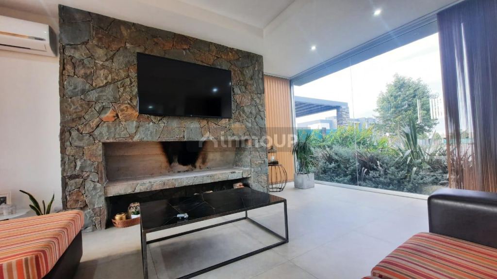 Casa en Venta en Guaymallen, Mendoza