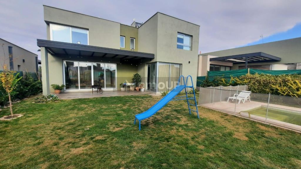 Casa en Venta en Guaymallen, Mendoza