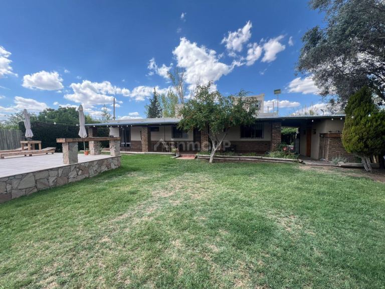 Casa en Venta en Guaymallen, Mendoza