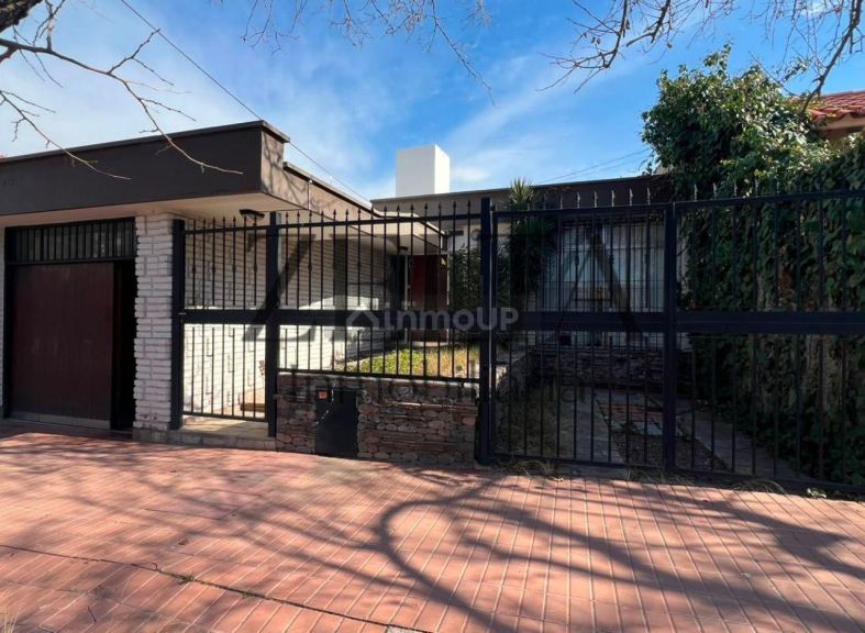 P H en Venta en Maipu, Mendoza