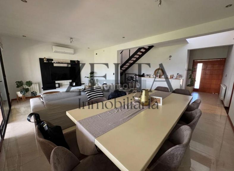 Casa en Venta en Guaymallen, Mendoza