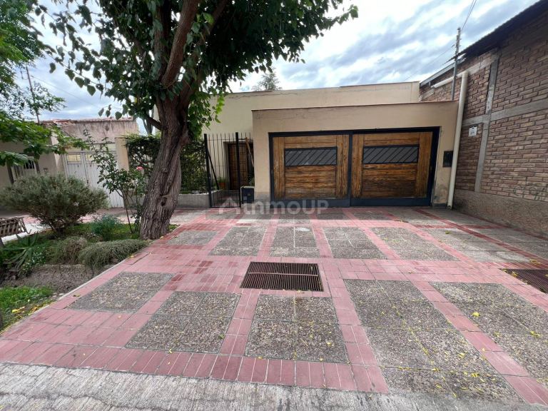 Casa en Venta en Maipu, Mendoza