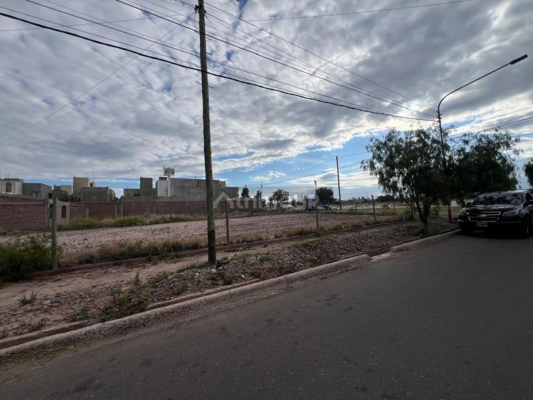 Lote en Venta en Maipu, Mendoza