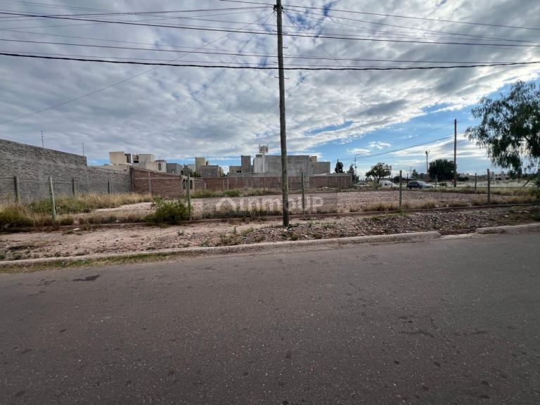 Lote en Venta en Maipu, Mendoza