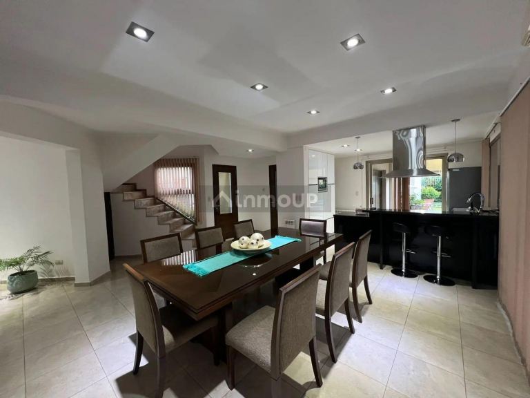 Casa en Venta en Guaymallen, Mendoza