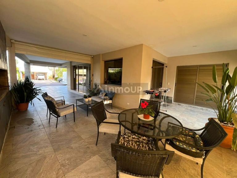 Casa en Venta en Guaymallen, Mendoza