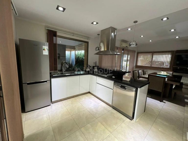 Casa en Venta en Guaymallen, Mendoza