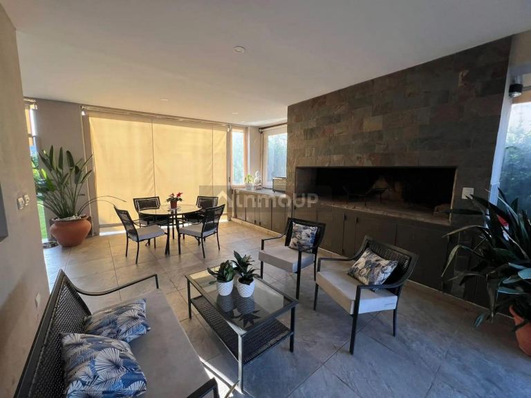 Casa en Venta en Guaymallen, Mendoza