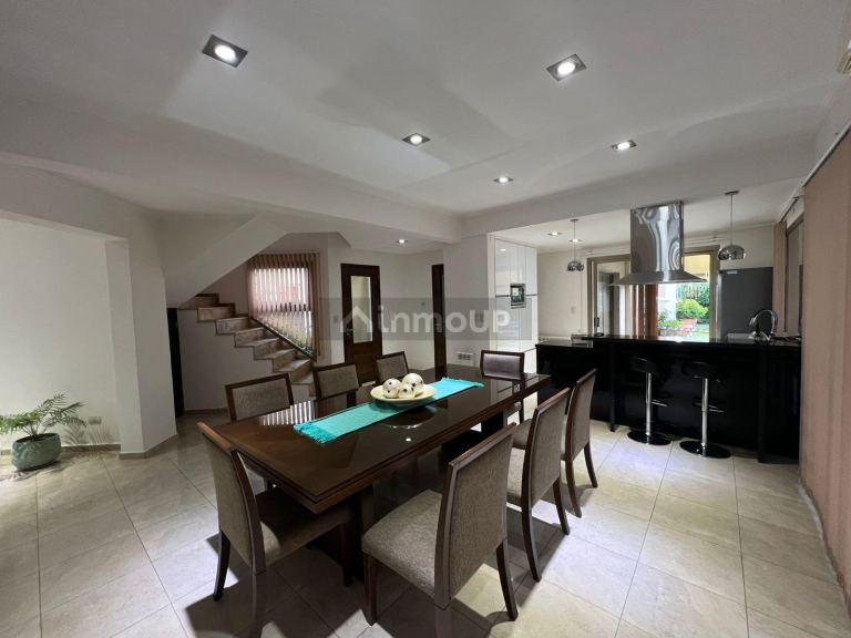 Casa en Venta en Guaymallen, Mendoza