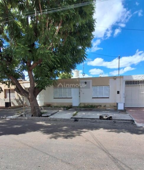 Casa en Venta en San Martin, Mendoza