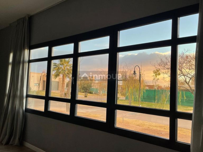 Casa en Venta en Lujan de Cuyo, Mendoza - USD 330.000 | Inmoup - 32