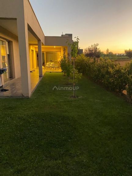 Casa en Venta en Lujan de Cuyo, Mendoza - USD 250.000 | Inmoup - 6
