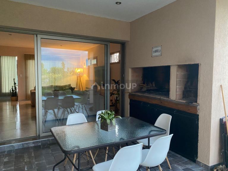Casa en Venta en Lujan de Cuyo, Mendoza - USD 250.000 | Inmoup - 16