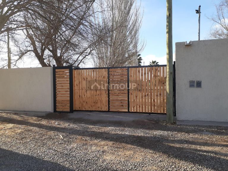 Casa en Venta en Guaymallen, Mendoza