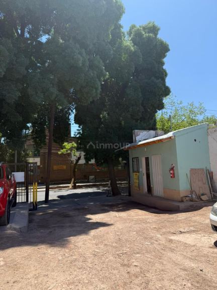 Playa de Estacionamiento en Alquiler en Capital, Mendoza