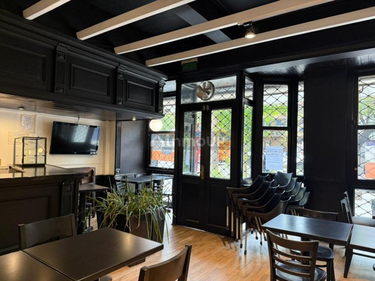 Local Comercial en Alquiler en Capital, Mendoza