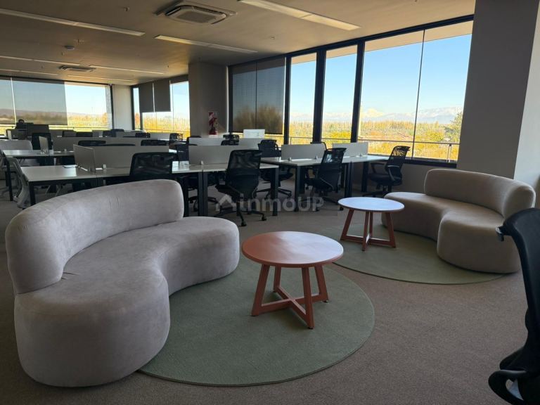 Oficina en Alquiler en Maipu, Mendoza