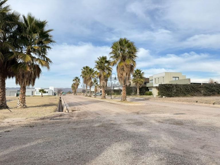 Lote en Venta en Maipu, Mendoza