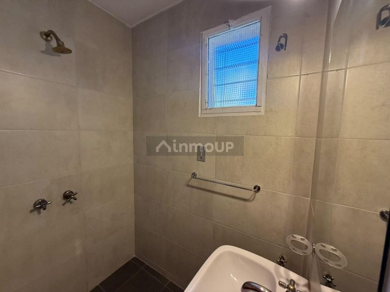 Casa en Venta en Capital, Mendoza - USD 130.000 | Inmoup - 21