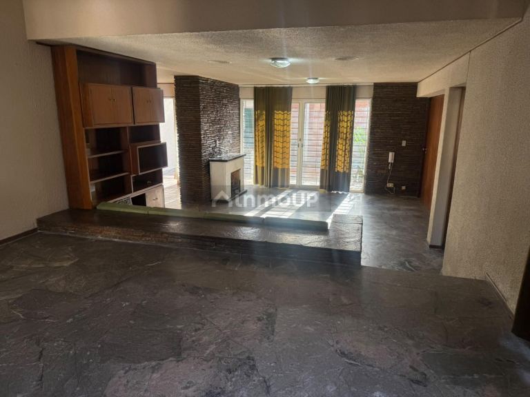 Casa en Venta en Capital, Mendoza - USD 130.000 | Inmoup - 9