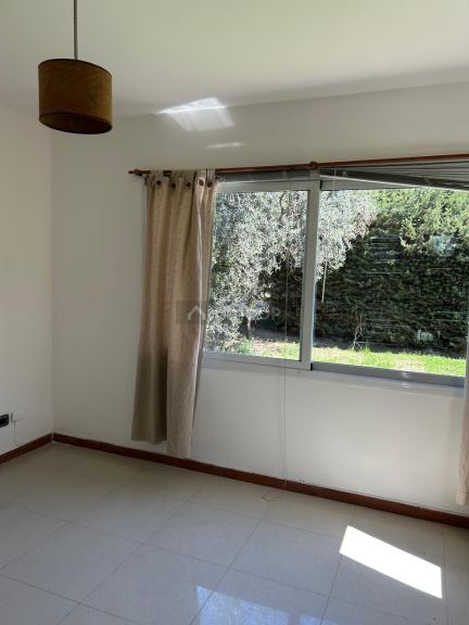 Casa en Alquiler en Maipu, Mendoza