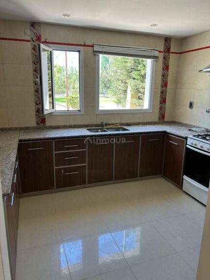 Casa en Alquiler en Maipu, Mendoza