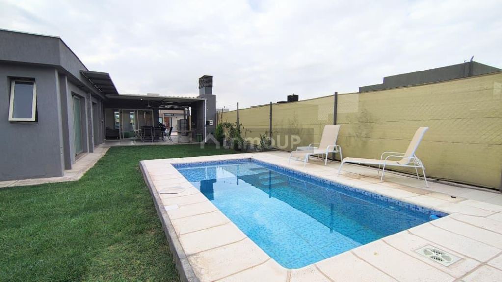 Casa en Venta en Las Heras, Mendoza