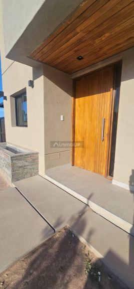 Duplex en Venta en Lujan de Cuyo, Mendoza