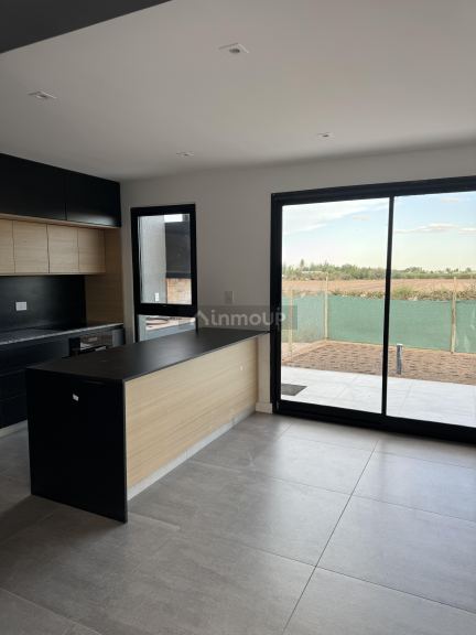 Duplex en Venta en Lujan de Cuyo, Mendoza