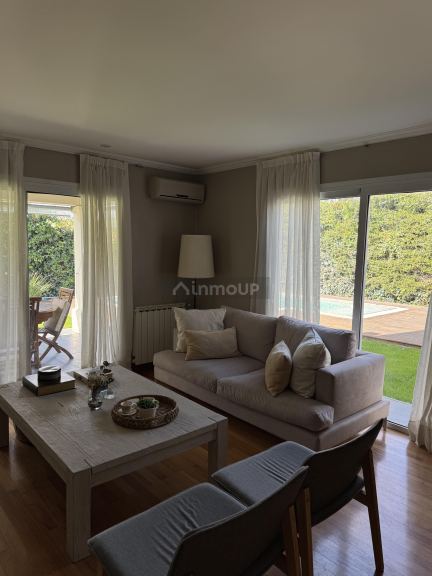 Casa en Venta en Guaymallen, Mendoza