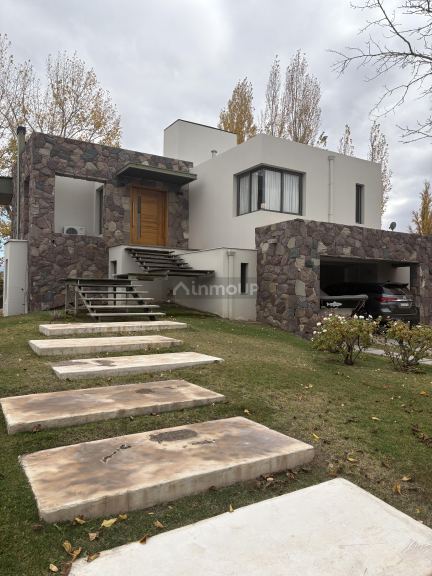 Casa en Venta en Lujan de Cuyo, Mendoza