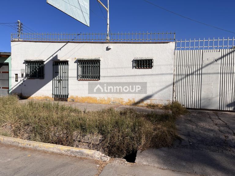 San Martin Arenales 537