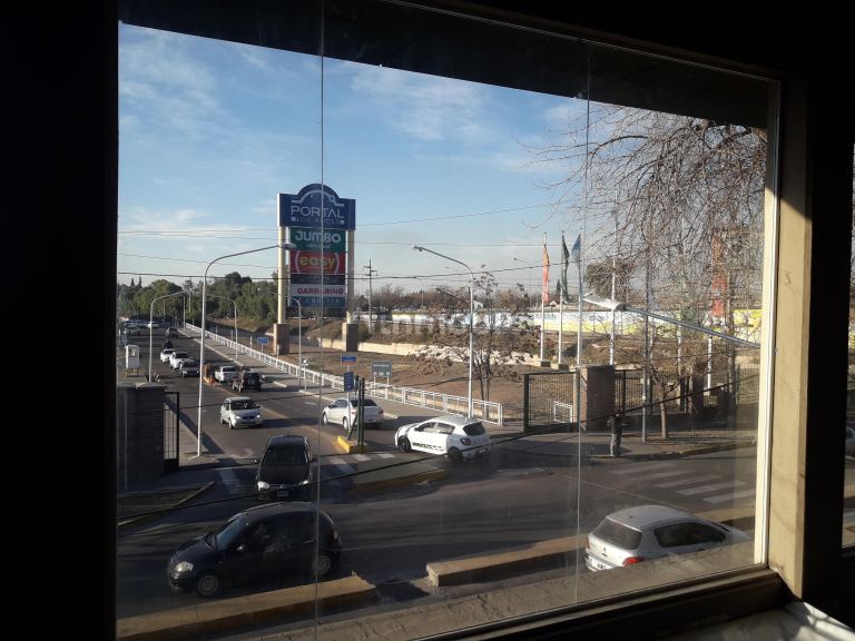 Oficina en Alquiler en Godoy Cruz, Mendoza