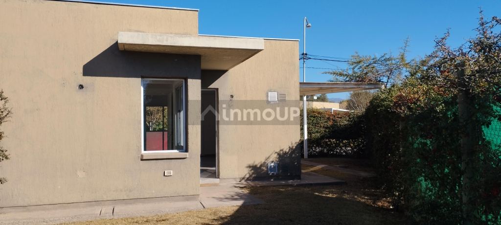 Casa en Alquiler en Maipu, Mendoza