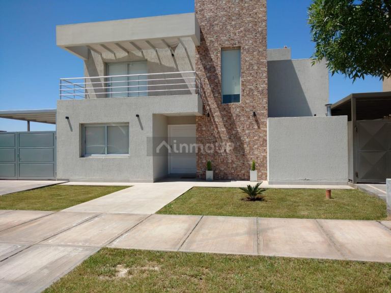 Casa en Venta en Las Heras, Mendoza