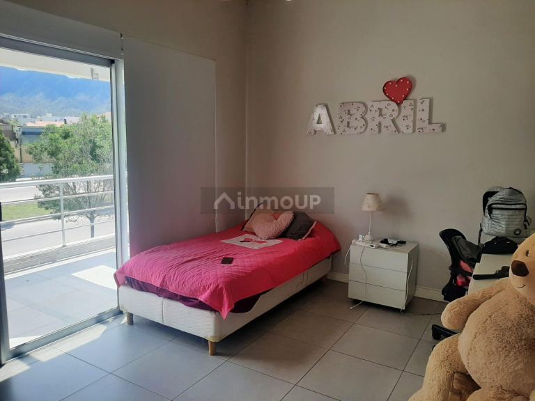 Casa en Venta en Las Heras, Mendoza