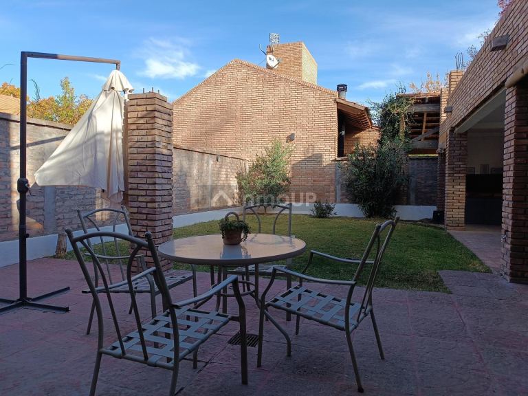 Casa en Alquiler en Lujan de Cuyo, Mendoza