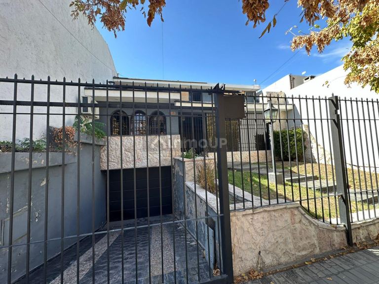 Casa en Venta en Las Heras, Mendoza