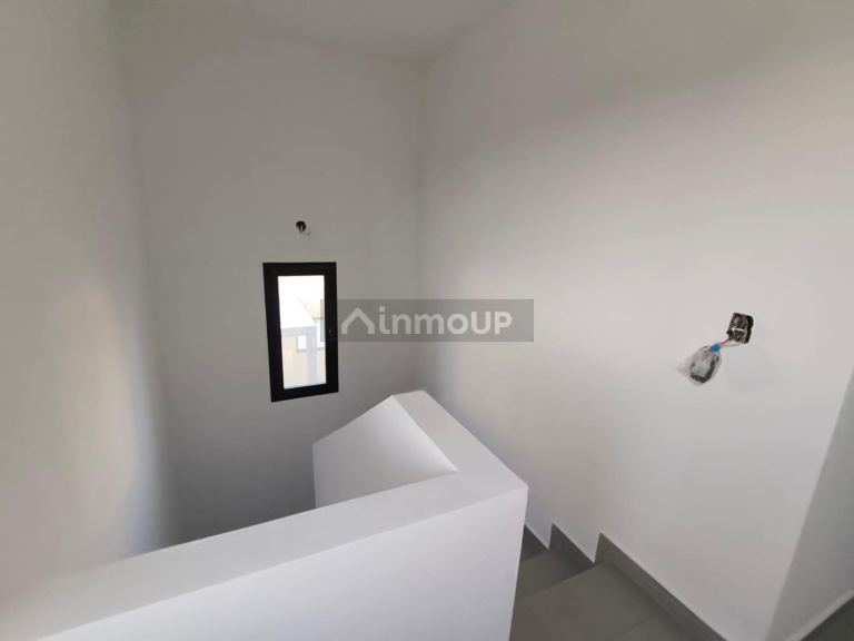 Casa en Venta en Guaymallen, Mendoza - USD 205.000 | Inmoup - 13