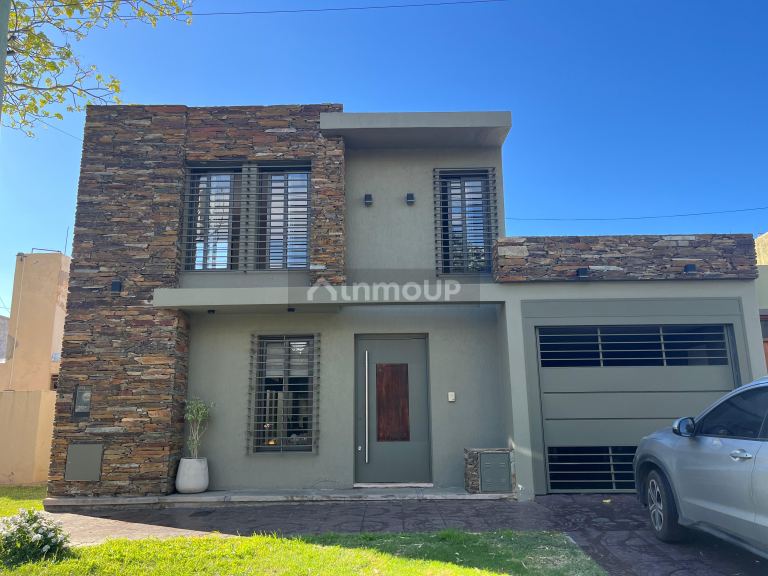 Casa en Venta en Guaymallen, Mendoza