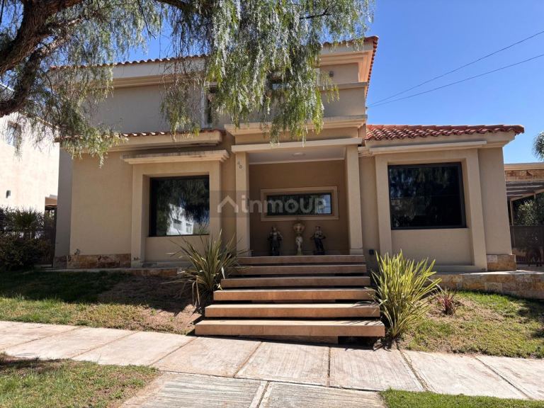 Casa en Venta en Las Heras, Mendoza