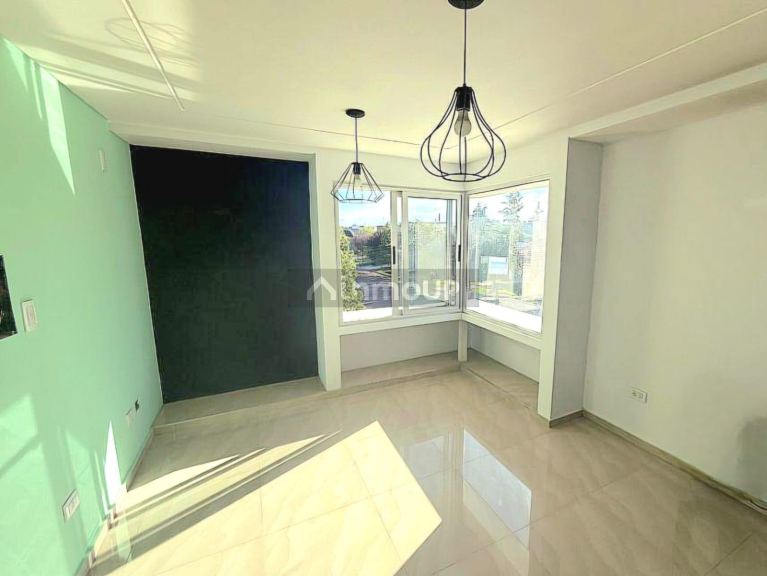 Casa en Venta en Guaymallen, Mendoza - USD 295.000 | Inmoup - 8