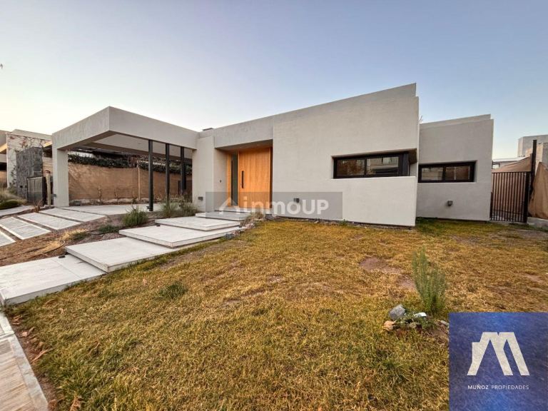 Casa en Venta en Lujan de Cuyo, Mendoza