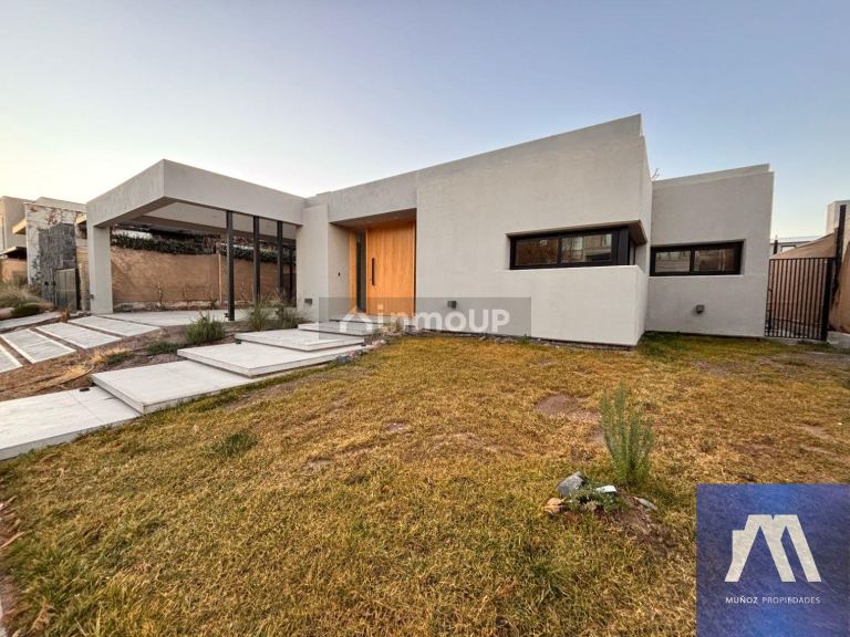 Casa en Venta en Lujan de Cuyo, Mendoza