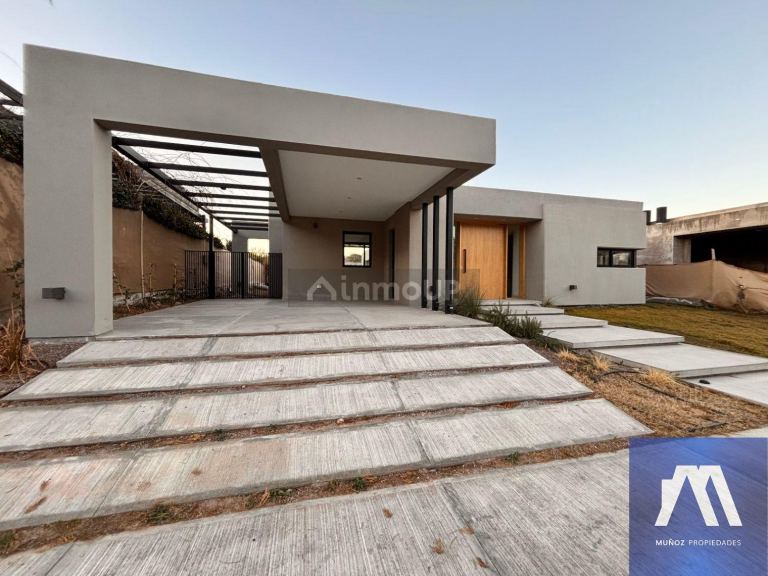 Casa en Venta en Lujan de Cuyo, Mendoza